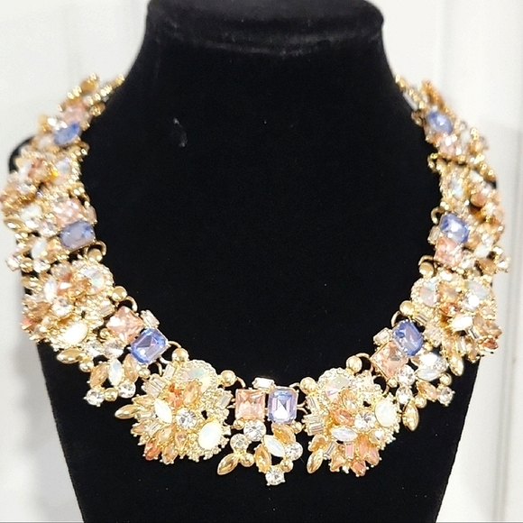💎🔹️Piper K🔹️  Floral Rhinestone Statement Cluster Glass Stones  Necklace ✨️💎 - Picture 1 of 11